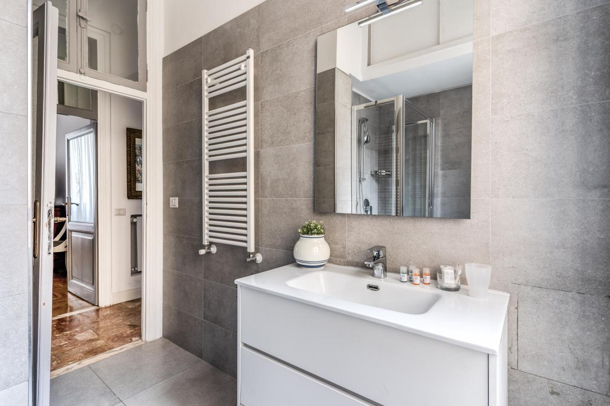 Lovely Renovated Flat By Vatican Rome Exterior photo
